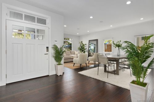 4453 Bermuda Ave, San Diego CA 92107-3809 exterior