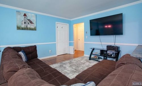 380 Terhune St, Teaneck NJ  07666-2415 exterior