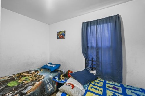 287 Sanford St, East Orange NJ  07018-1018 exterior