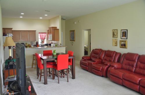2723 Carrickton Cir, Orlando FL  32824-4229 exterior
