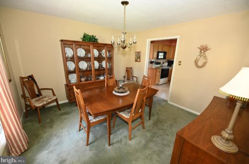 17 Briarwood Rd, Shrewsbury PA  17361-1801 exterior