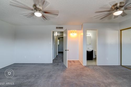 4552 15th Ave, Phoenix AZ 85015-5573 exterior