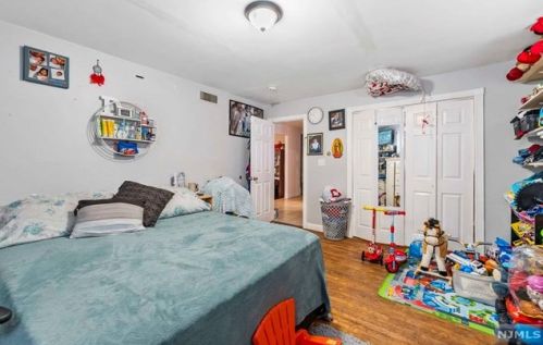 282 Rossiter Ave, Paterson NJ  07502-1317 exterior