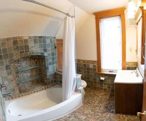 3918 Aldrich Ave, Minneapolis MN  55409-1414 exterior