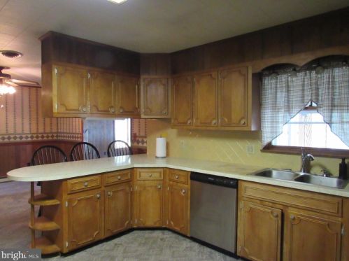 12007 Laurel Rd, Laurel DE  19956-3538 exterior