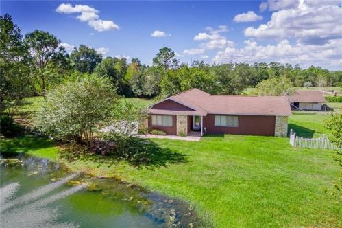 300 Summerville Ln, Sanford, FL 32771-9282