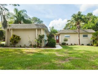 4917 Celia Cir, Lakeland, FL 33813-2405