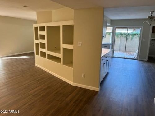 14246 41st Ave, Phoenix AZ 85009-1255 exterior