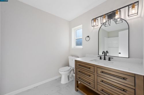 767 Tulare Dr, Vacaville CA  95687-6250 exterior