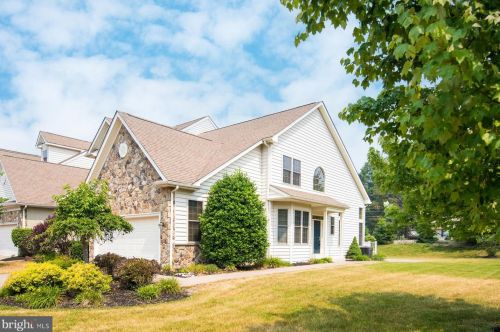 2704 Elysia Ln, Norristown, PA 19403-2271
