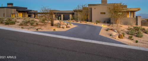 42001 Deer Trail Rd, Cave Creek, AZ 85331-8690