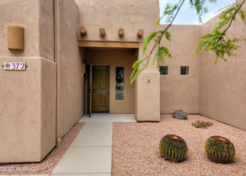 372 Dijon Ct, Tucson, AZ 85748-1945