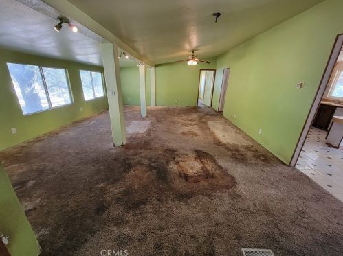 35347 George Smith Rd, Orange Cove, CA 93675-9610