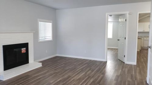 9429 Bancroft Ave, Oakland CA  94603-1828 exterior