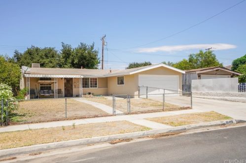 19119 Nearbrook St, Santa Clarita, CA 91351-3308