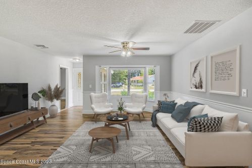 2415 11th Ct, Vero Beach, FL 32962-8063