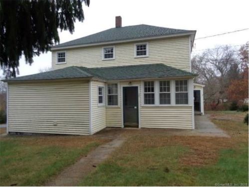 39 Oak St, Norwich, CT 06360-5150