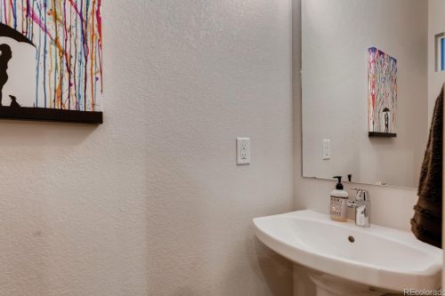 1643 Irving St, Denver CO 80211-3110 exterior