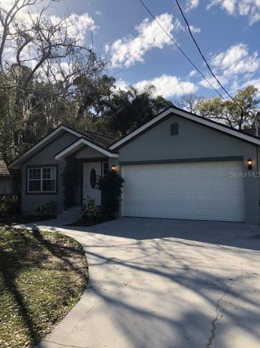 1032 Hoffner Ave, Orlando, FL 32809-4226