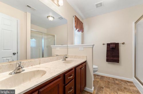 84 Cove Ln, Montross VA  22520-4026 exterior