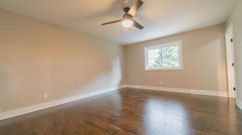 1135 Tulip Ln, Hammond IN  46321-3022 exterior