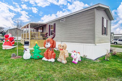 4795 Snowdrift Ln, Zanesville OH  43701-7098 exterior