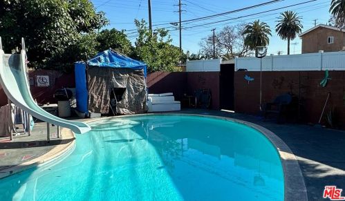 2237 Golden Ave, Long Beach, CA 90806-4118