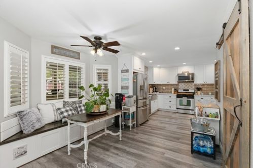 40000 Amberley Cir, Temecula CA 92591-7010 exterior