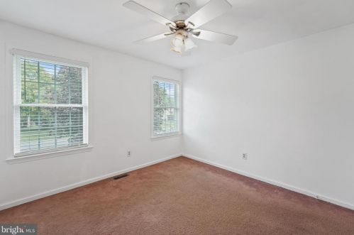 1351 Westminster Dr, Downingtown PA  19335-3655 exterior