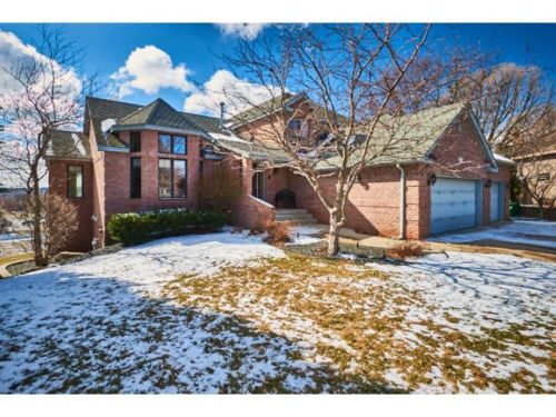 714 Bridle Ridge Rd, Saint Paul, MN 55123-3974
