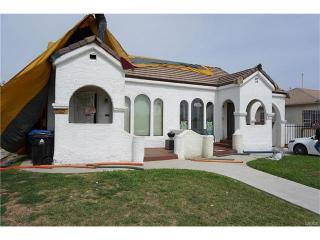 1607 80th St, Los Angeles CA  90001-3405 exterior