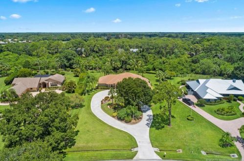 2192 Racquet Club Dr, Palm City, FL 34990-2313