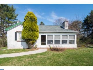 1529 Hottle Rd, Coopersburg, PA 18036-9094