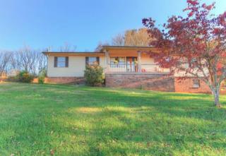 236 White Pine Ln, Rockford, TN 37853-3416