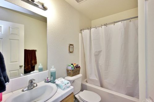 545 Quady Ln, Madera CA  93637-4872 exterior