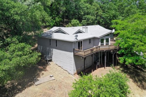 19221 Wolf Creek Rd, Grass Valley CA  95949-6913 exterior