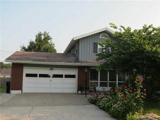 2707 Arthur St, Toledo, OH 43616-2130