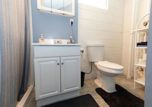 1018 Alnetta Dr, Cincinnati OH 45230-4011 exterior