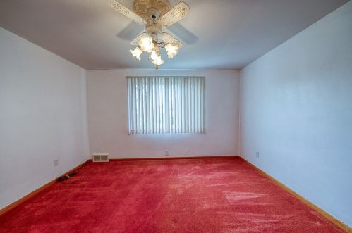 178 Marigold St, Whitaker PA  15120-2277 exterior