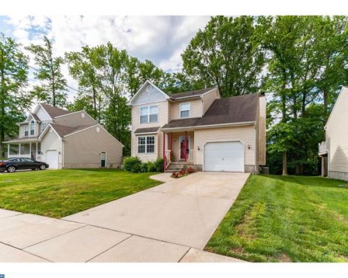 525 Prince St, West Deptford, NJ 08096-5713