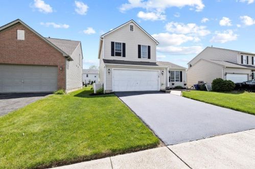 1222 Walker Springs Dr, Blacklick, OH 43004-9028