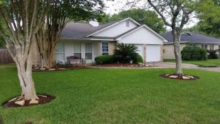 3890 Clover Dr, Alvin, TX 77511-5029