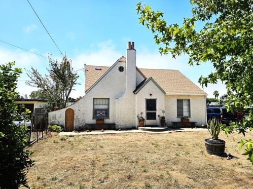 1155 Grand Ave, Pismo Beach, CA 93420-2506