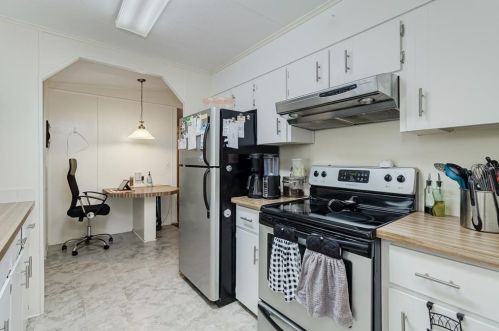 1611 Foxway Dr, Lakeland FL  33810-3017 exterior