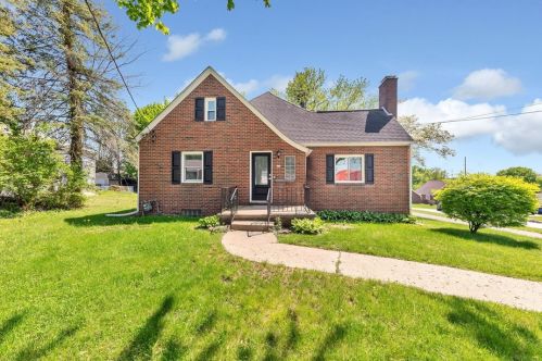 219 Meyer Ave, New Castle, PA 16105-2118