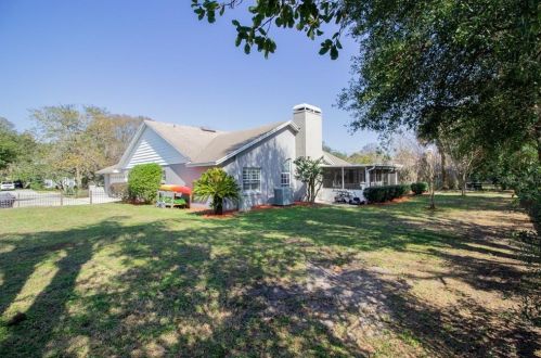 5939 Windwood Dr, Lakeland FL  33813-4805 exterior