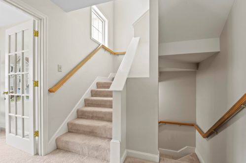 90 Prescott St, Nashua NH 03064-2546 exterior