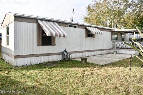 3315 Brockett Rd, Mims, FL 32754-5678