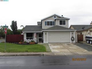 2153 El Lago Dr, Oakley, CA 94561-4143