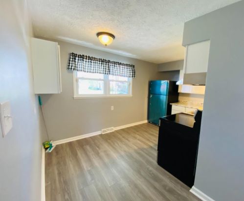 529 Howard St, Clinton County OH  45169-1126 exterior